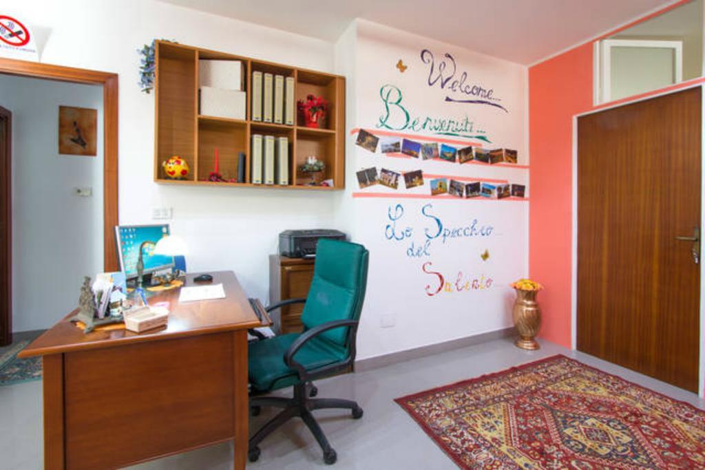 Lo Specchio Del Salento Bed and Breakfast Lecce Buitenkant foto