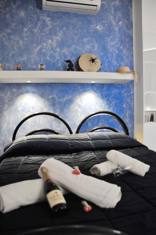 Lo Specchio Del Salento Bed and Breakfast Lecce Buitenkant foto
