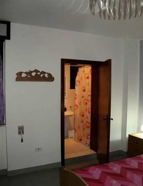 Lo Specchio Del Salento Bed and Breakfast Lecce Buitenkant foto